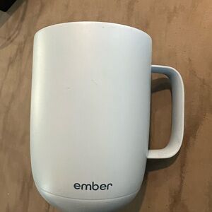 Ember Temperature Control Mug - Light Blue 16 ozs